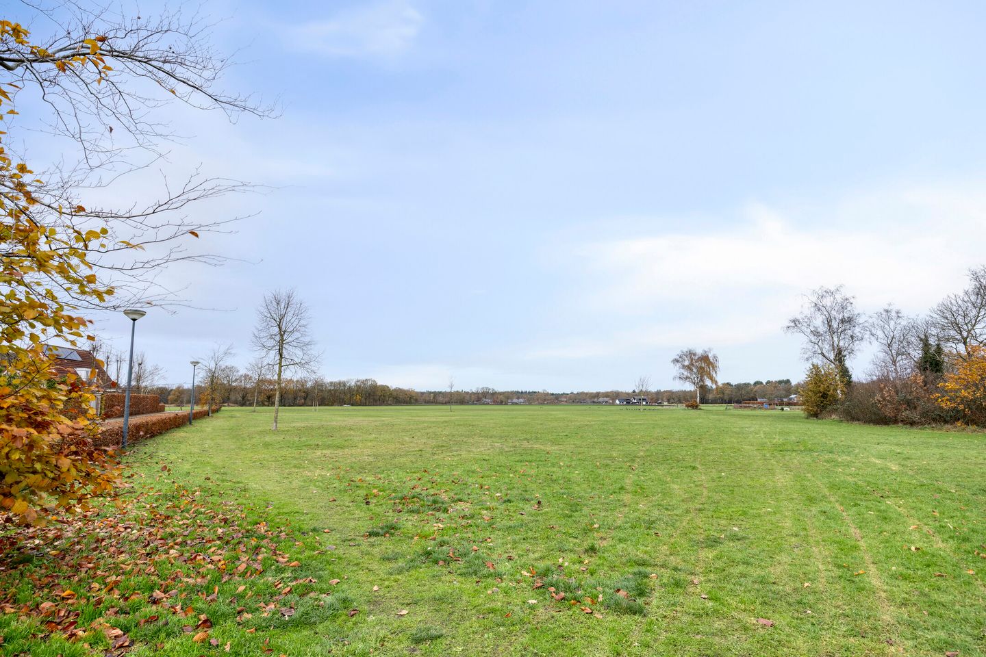 Photo 49 of Naaldakker 8