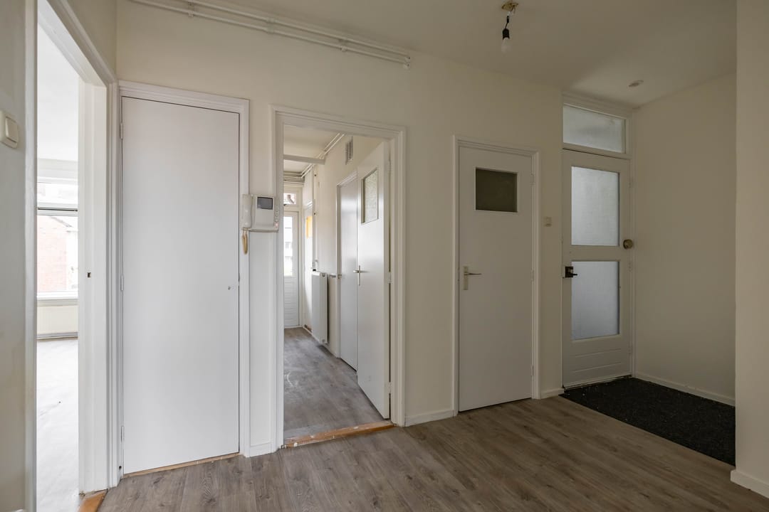 Foto 11 van De Genestetstraat 13