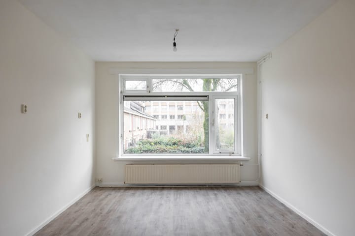 Foto 28 van De Genestetstraat 13