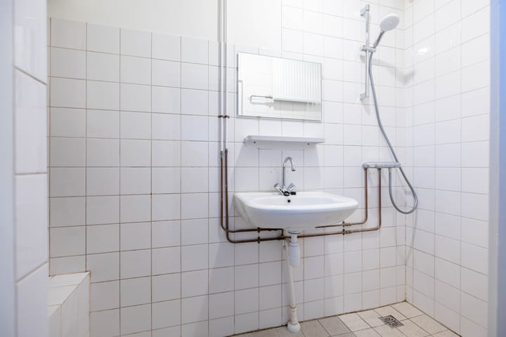 Foto 30 van De Genestetstraat 13