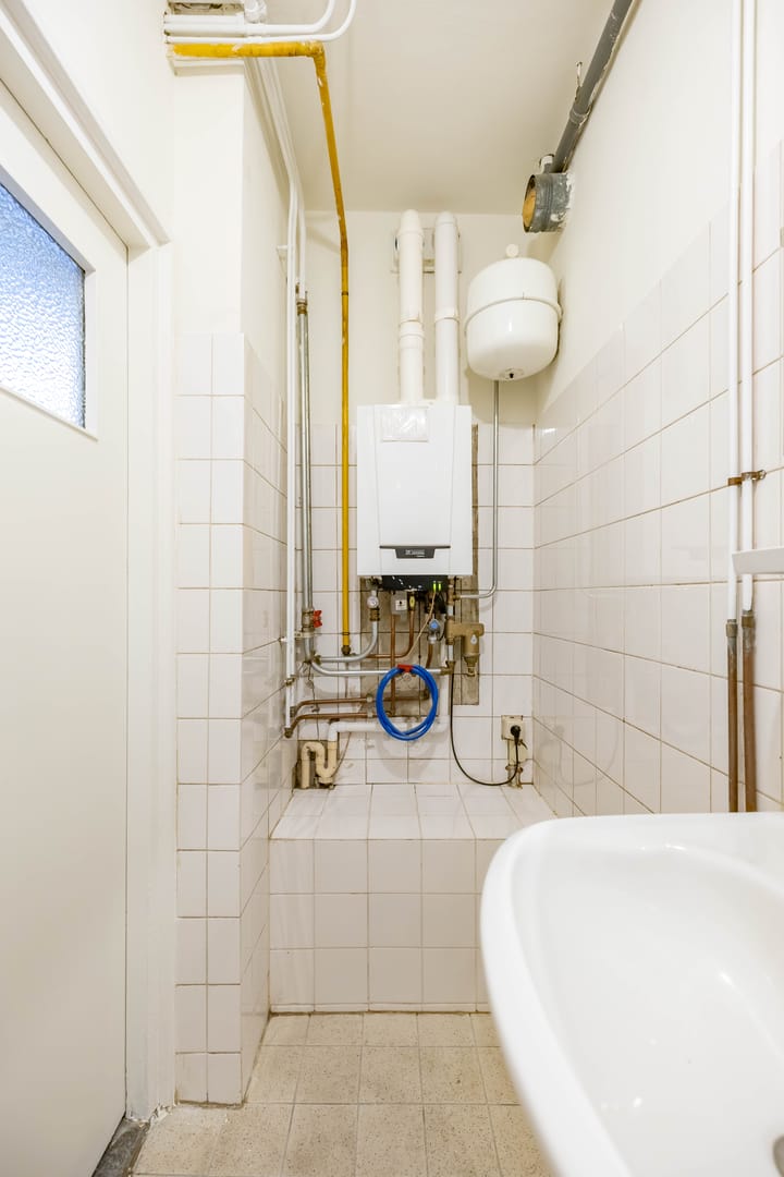 Foto 31 van De Genestetstraat 13