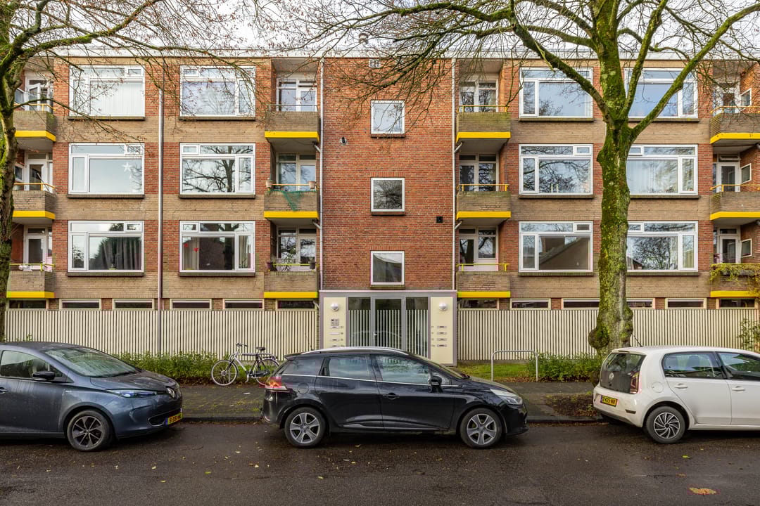 Foto 38 van De Genestetstraat 13