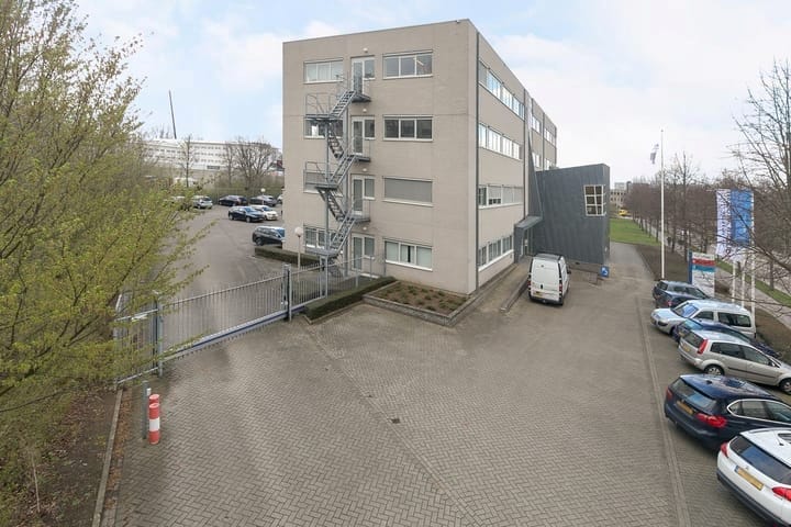 View photo 2 of Poststraat 2-a