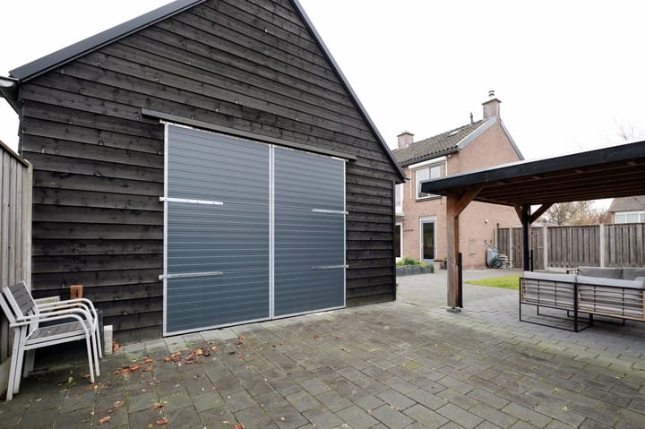 Foto 32 van Baarlelaan 19