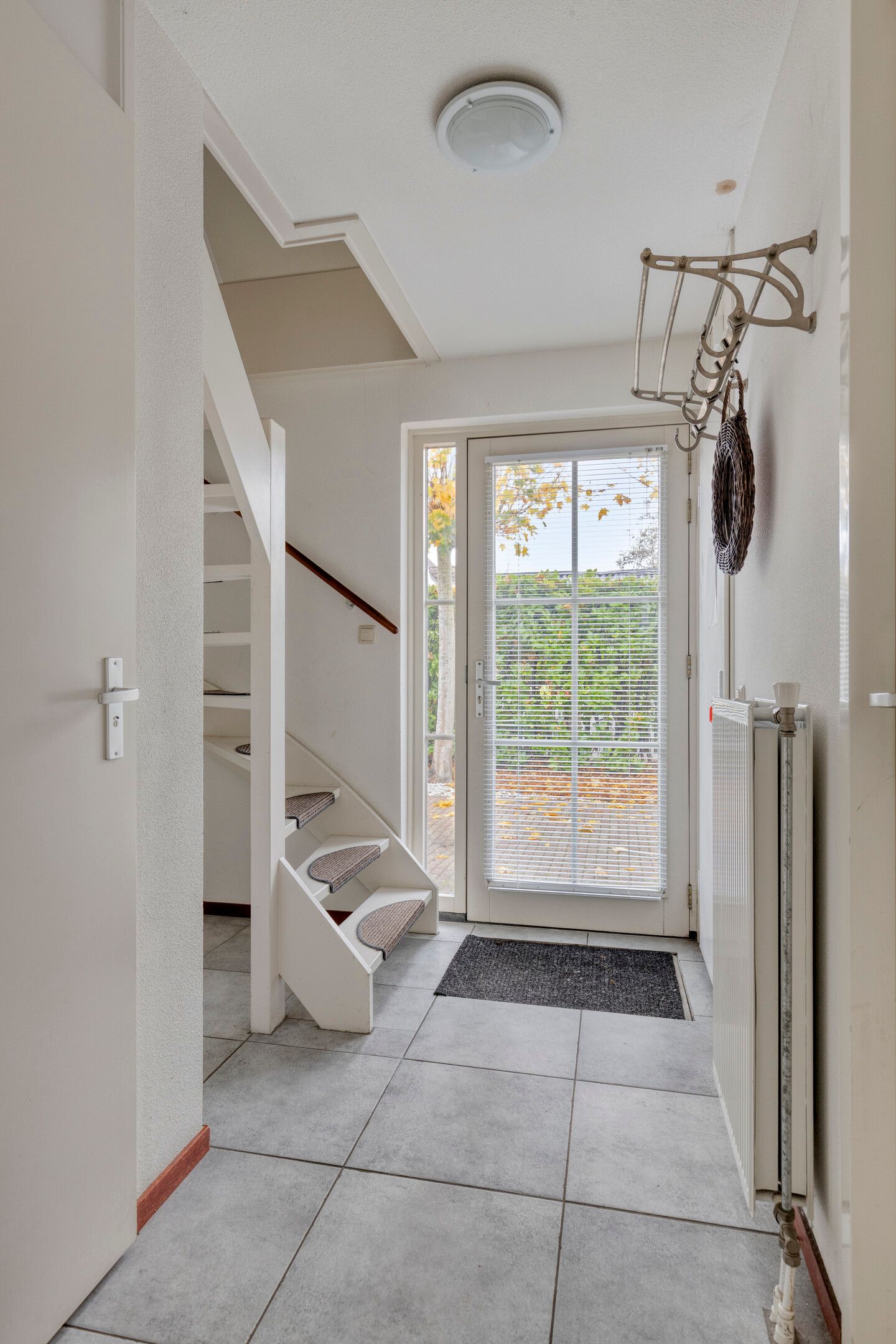 Photo 21 of Binnendijk 2-142