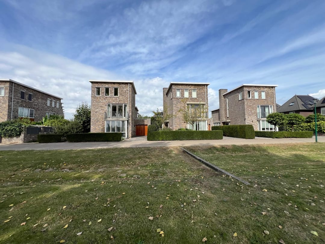 Foto 2 van Paleismuur 70