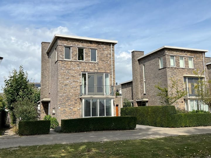 Foto 51 van Paleismuur 70