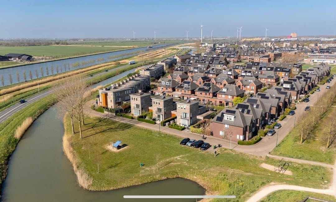 Foto 56 van Paleismuur 70