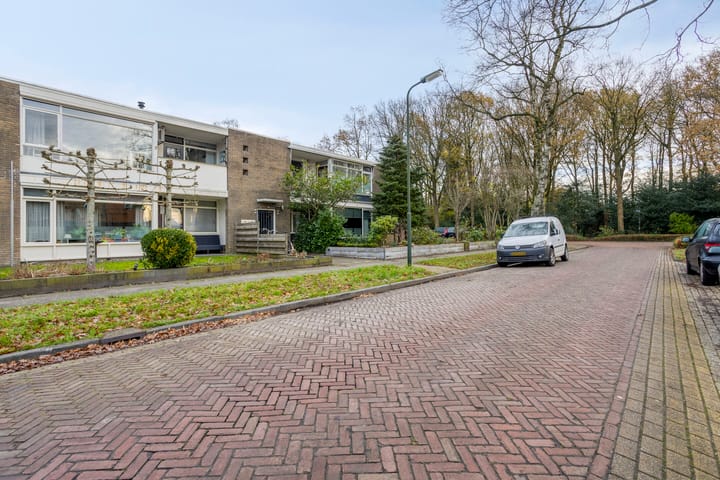 Foto 7 van Martenskamp 8