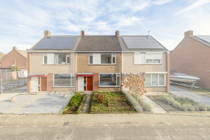 Burg van Leentstraat 34