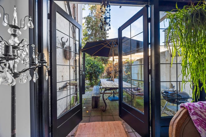 Foto 15 van Caan van Necklaan 159-A