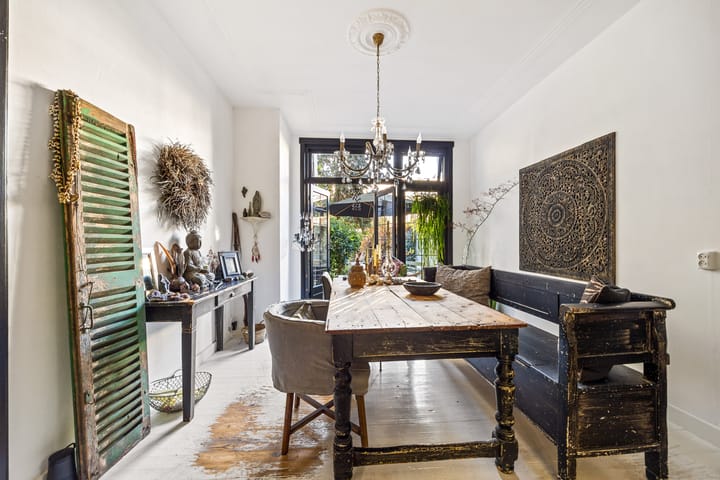 Foto 12 van Caan van Necklaan 159-A