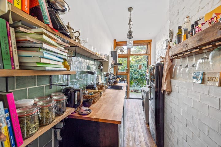 Foto 19 van Caan van Necklaan 159-A