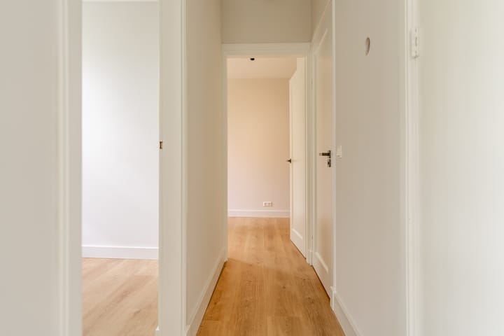 Foto 16 van Tweede Van der Helststraat 3-2