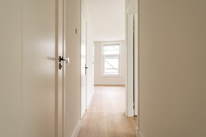 Foto 24 van Tweede Van der Helststraat 3-2