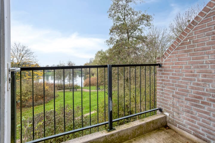 Photo 5 of Ampsen 44-A