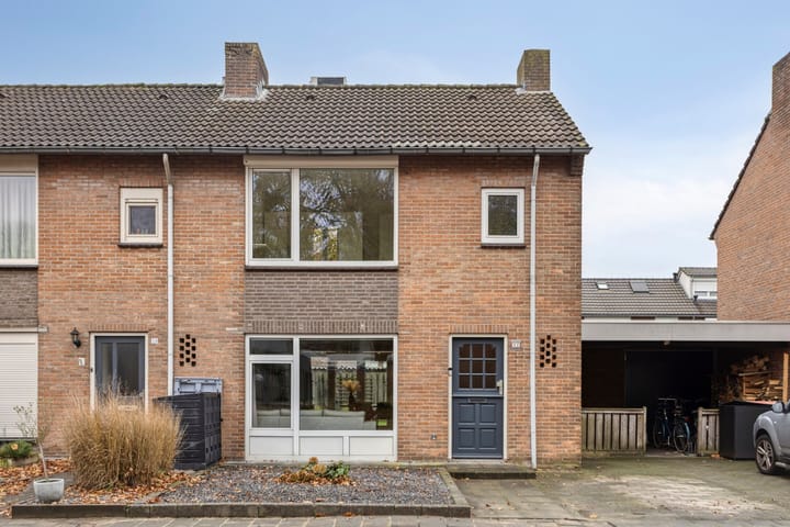 Lotusstraat 32