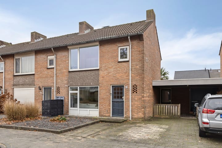 Foto 6 van Lotusstraat 32