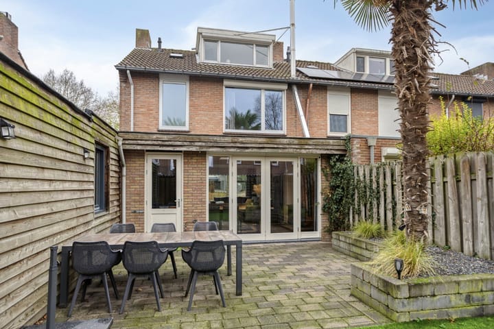 Foto 31 van Lotusstraat 32