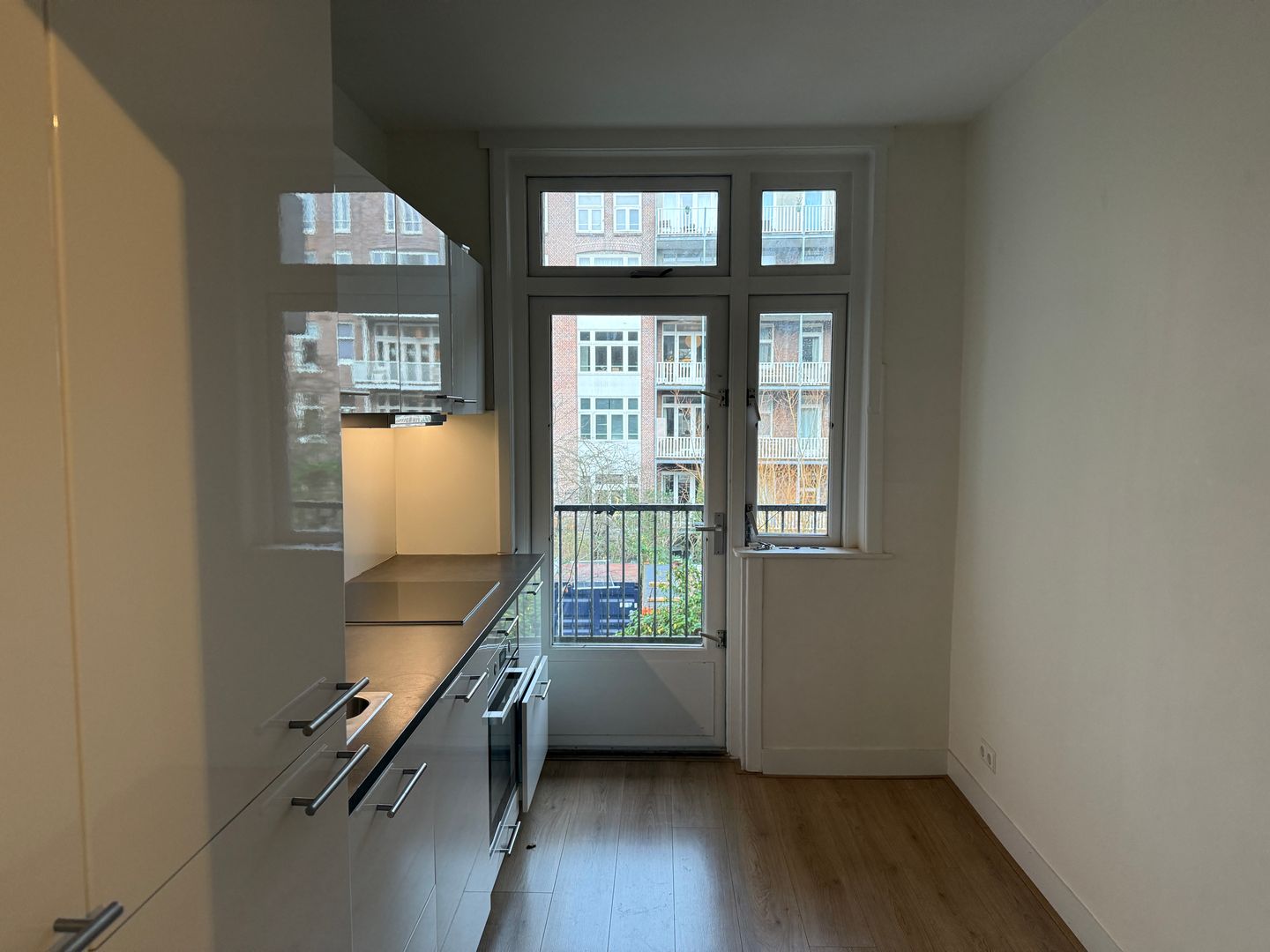 Foto 10 van Admiraal De Ruijterweg 60-1