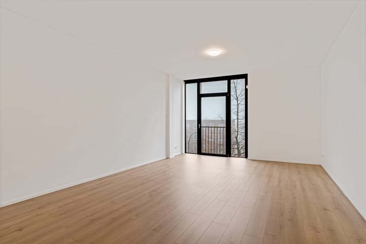 Foto 25 van Fascinatio Boulevard 890-D