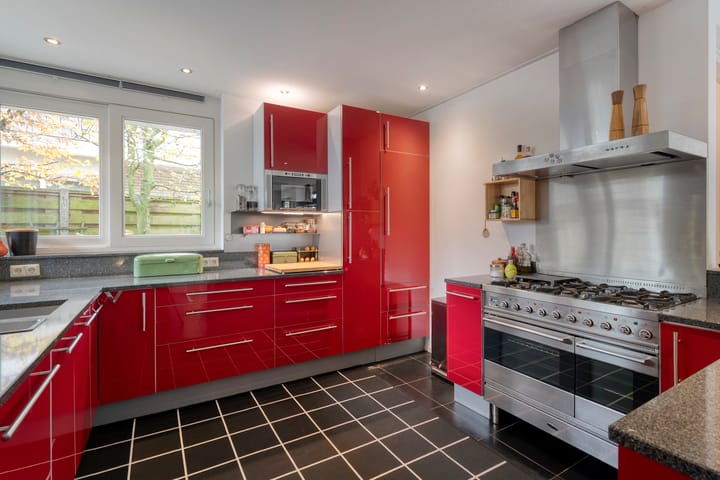 Photo 13 of Cello 24