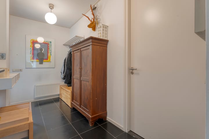 Photo 16 of Cello 24