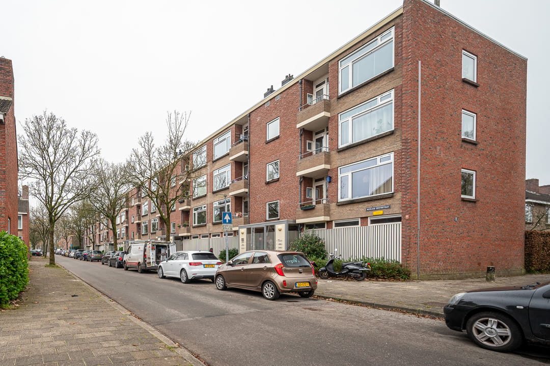 Photo 7 of Nicolaas Beetsstraat 29