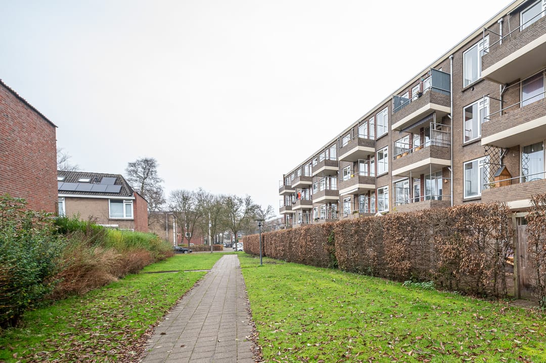 Photo 37 of Nicolaas Beetsstraat 29