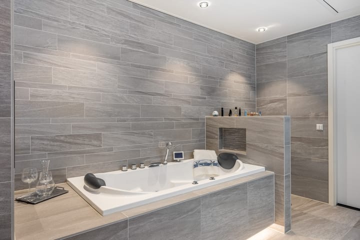 Photo 44 of Zonnesteintoren 36