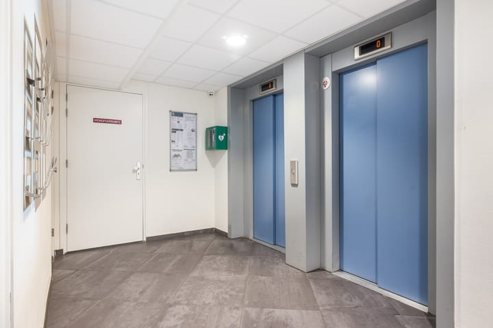 Photo 46 of Zonnesteintoren 36