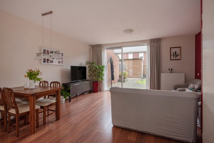 Foto 6 van Van Baaklaan 12