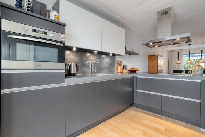 Foto 3 van Braamspinner 38