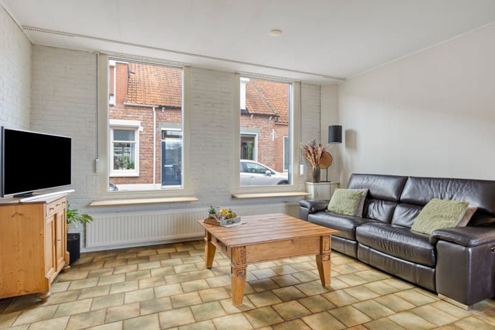 Foto 10 van Julianastraat 18