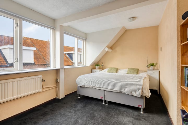 Foto 4 van Julianastraat 18