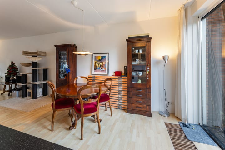 Photo 18 of Willem de Kooningstraat 39