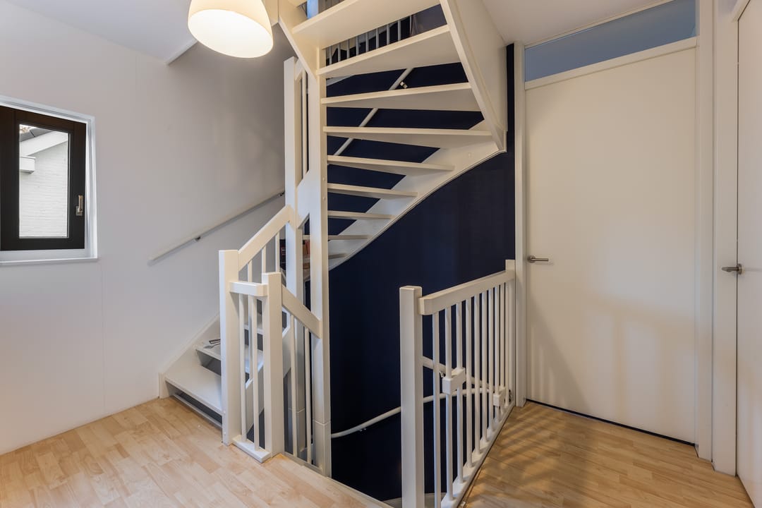 Photo 32 of Willem de Kooningstraat 39