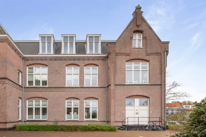 Photo 2 of Kamperlaan 38