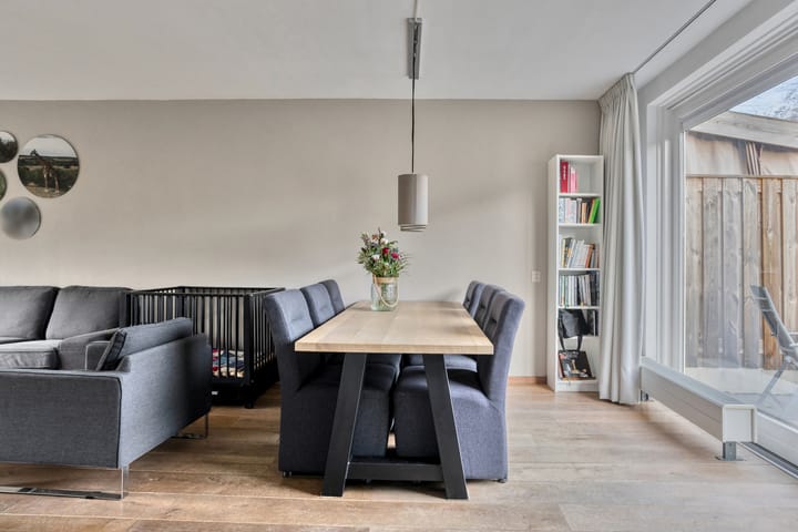 Photo 12 of Pieter Langendijkstraat 22