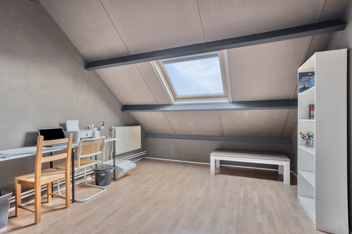 Photo 28 of Pieter Langendijkstraat 22