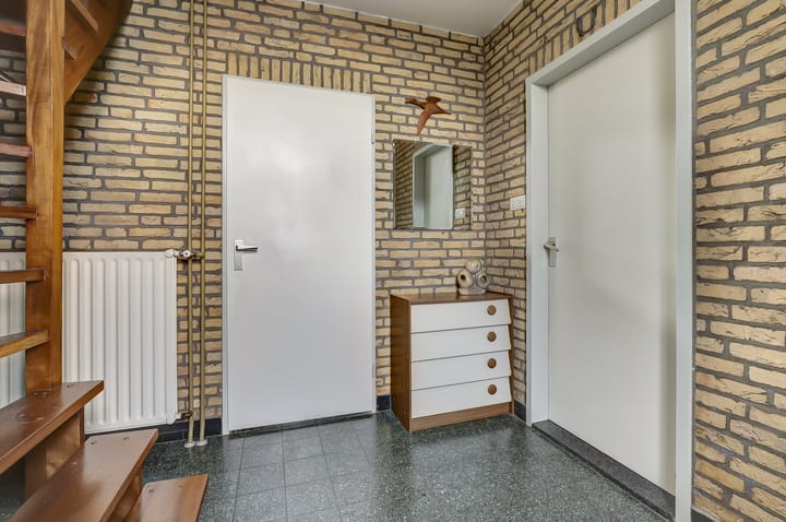 Photo 4 of Pieter de Hooghstraat 7