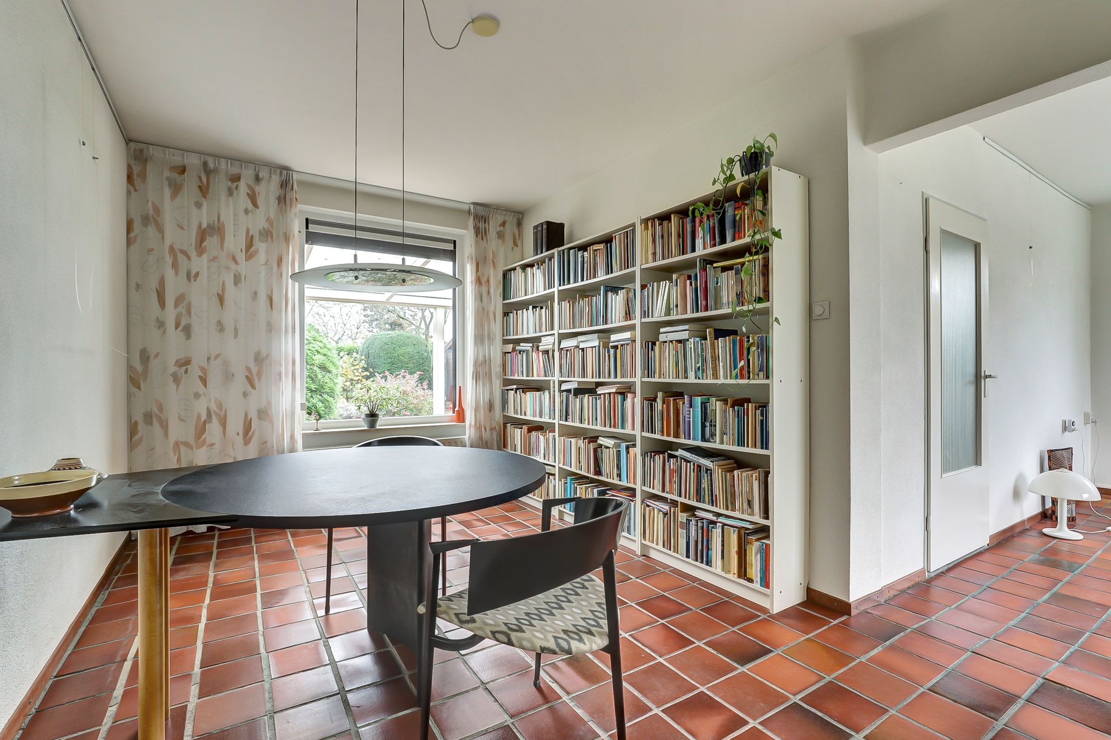 Photo 9 of Pieter de Hooghstraat 7