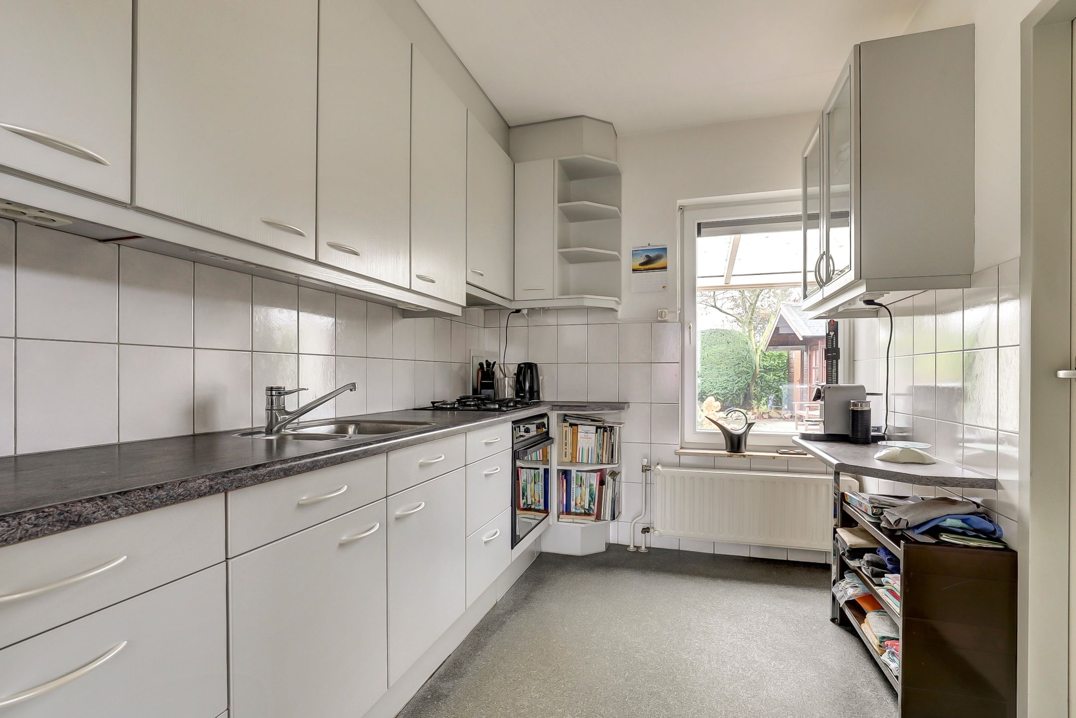 Photo 12 of Pieter de Hooghstraat 7