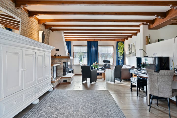 Photo 10 of Moerstraatseweg 76