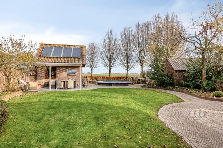 Photo 34 of Moerstraatseweg 76