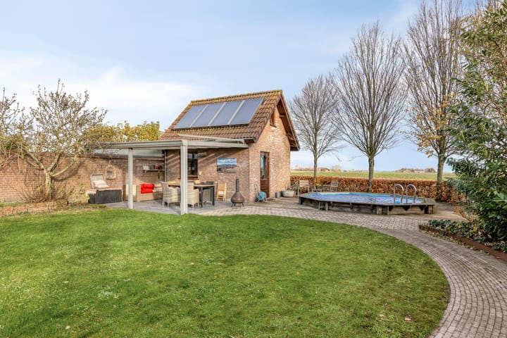 Photo 5 of Moerstraatseweg 76