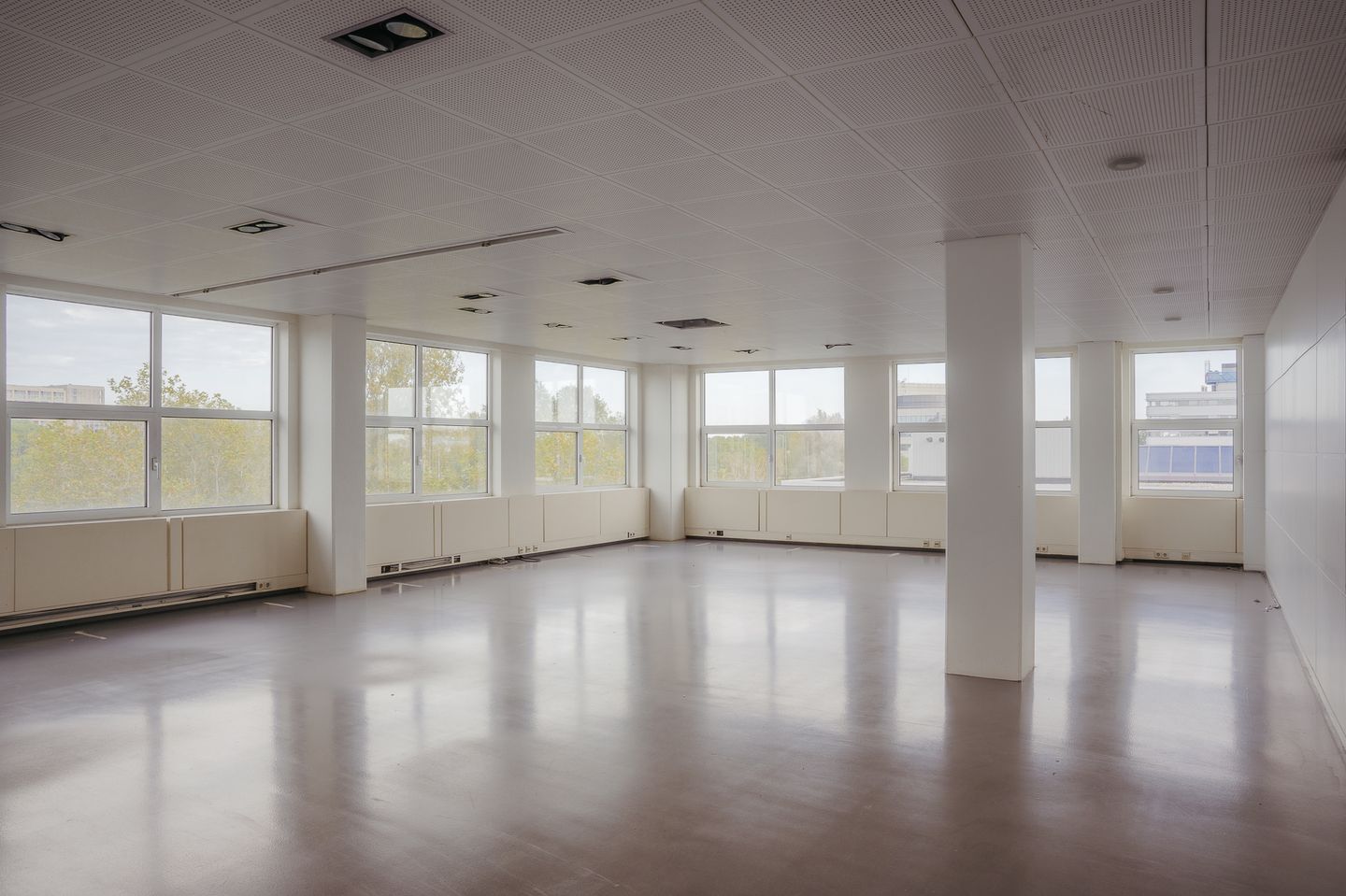 Bekijk foto 1 van Overschiestraat 182