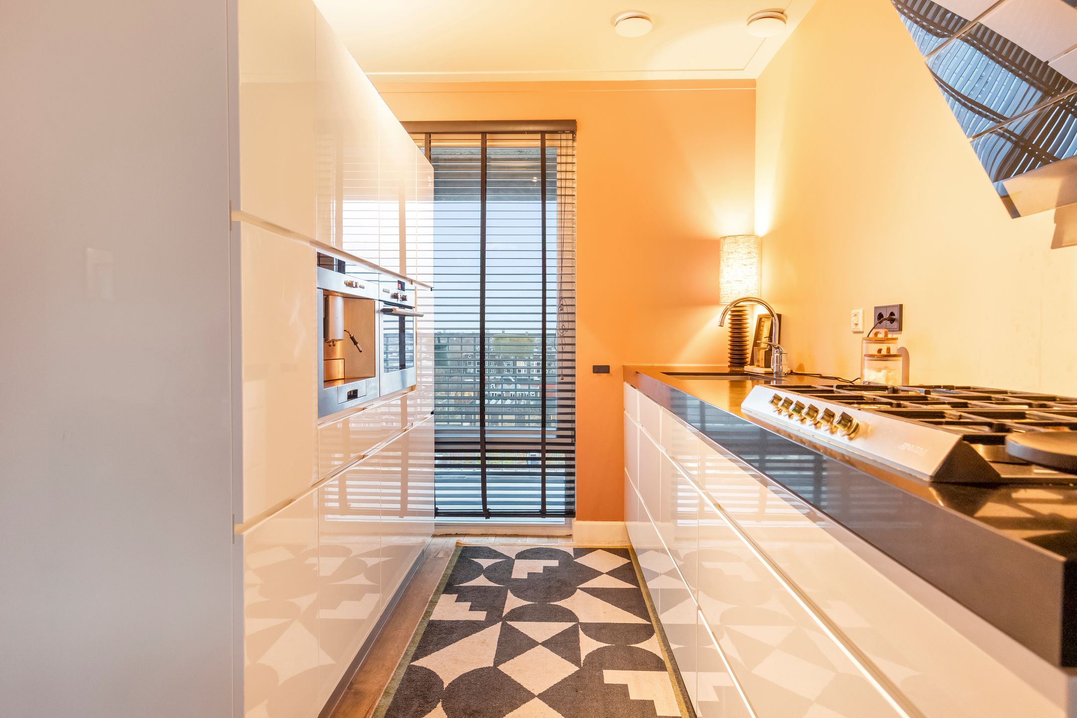 Foto 9 van Hoofdweg 638