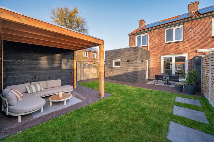 Foto 2 van Burg van Kempenstraat 7