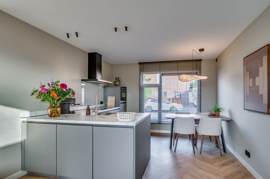 Foto 7 van Burg van Kempenstraat 7